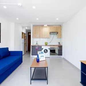 https://apartment-in-playa-de-las-americas.in-canary-islands.com